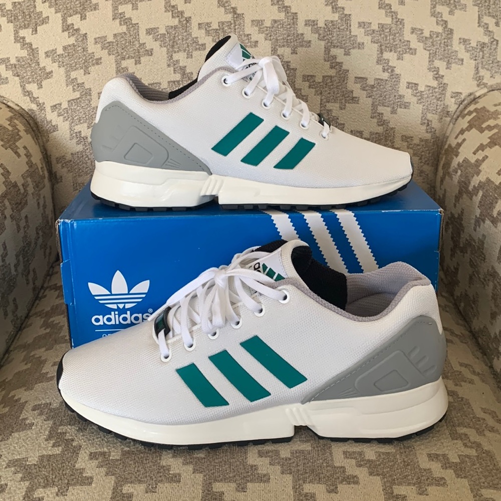 Adidas ZX Flux EQT White Sub Green size 9.5 with box